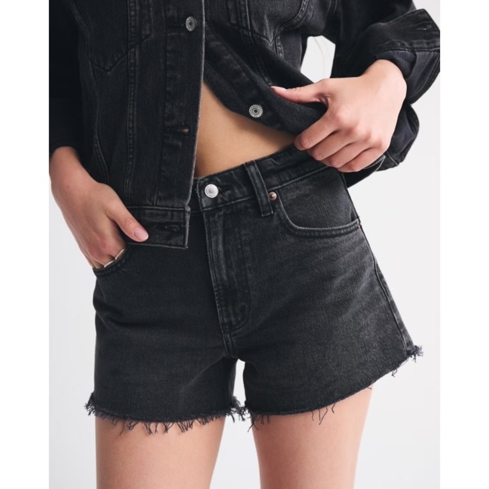 Abercrombie & Fitch 90s Relaxed Cutoff Shorts Women 31 12 Black Curve Love High